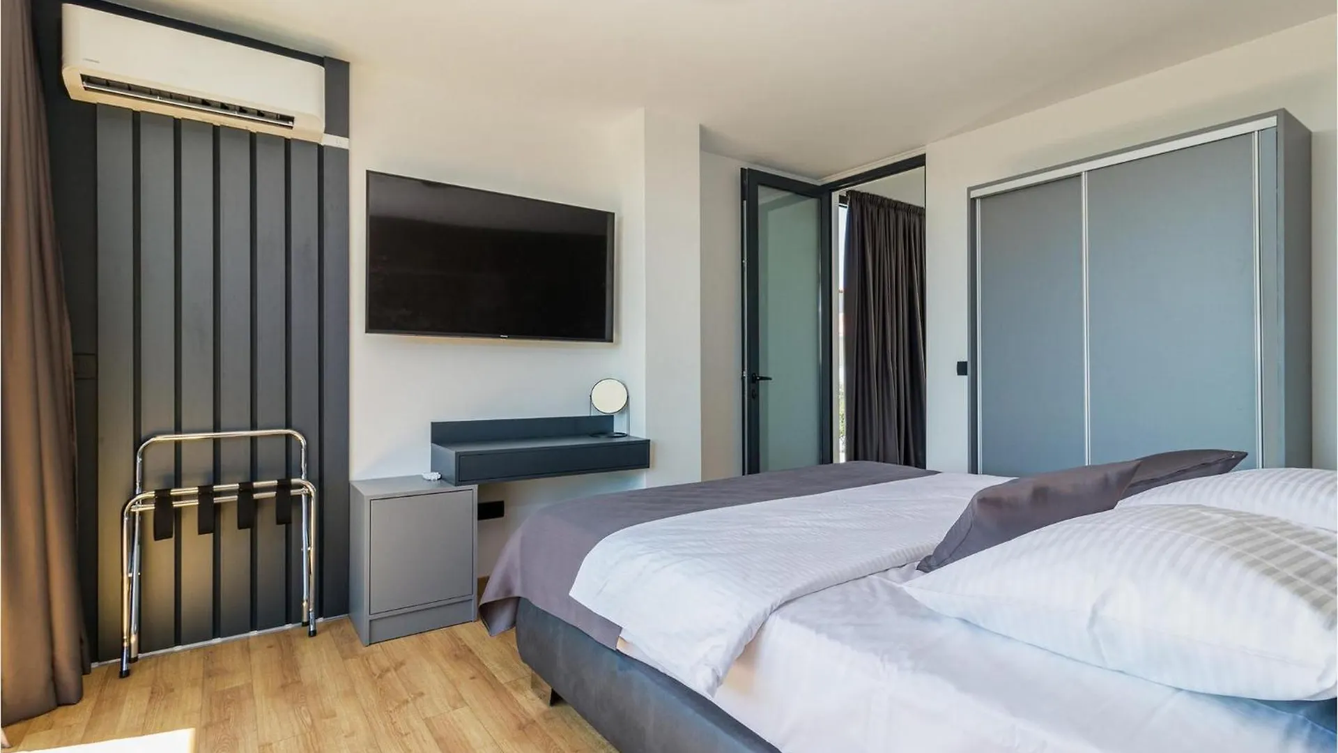 Villa Mariner Medulin 0*,  Croatia